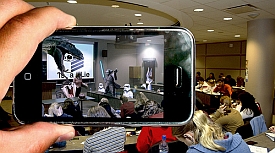 Augmented Reality (image by turkletom, Flickr, CC)