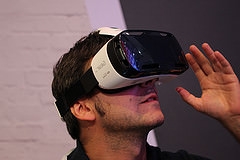 Samsung Gear VR (image by Maurizio Pesce, Flickr, CC)